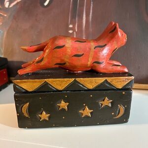 Hand Carved Wooden Kitty Cat Trinket Jewelry Box Hand painted